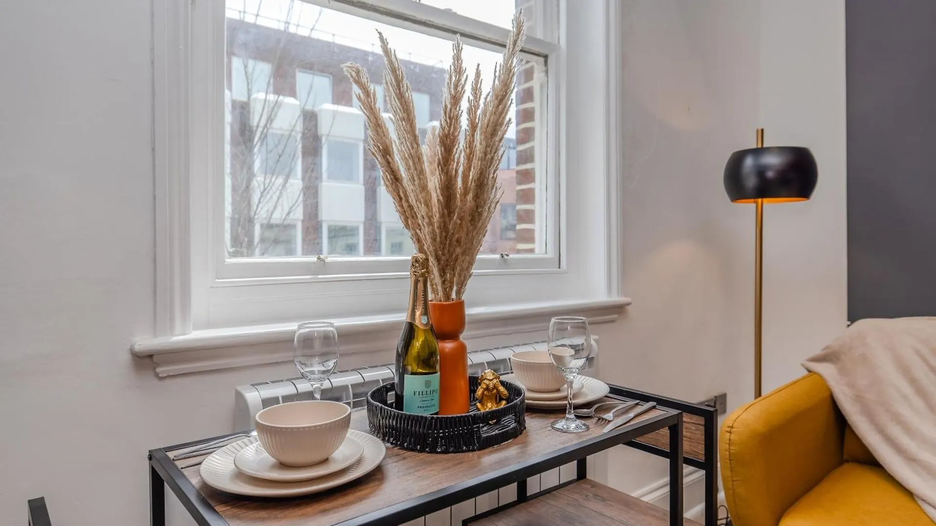 Super Central One Bedroom Flat I Next To Brighton Station I Walking Distance To Brighton Beach 0*,  United Kingdom