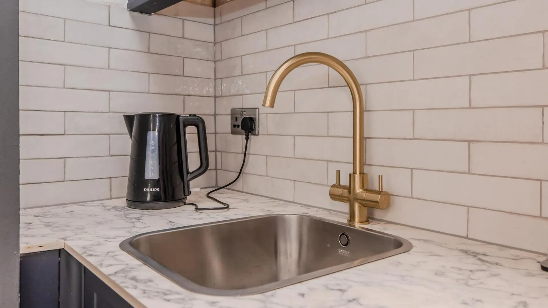 Super Central One Bedroom Flat I Next To Brighton Station I Walking Distance To Brighton Beach Apartment